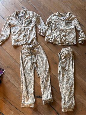 SweetHoney Cream & Tan Fair Isle Kids Pajama Sets - 2 Matching Tops & Pants